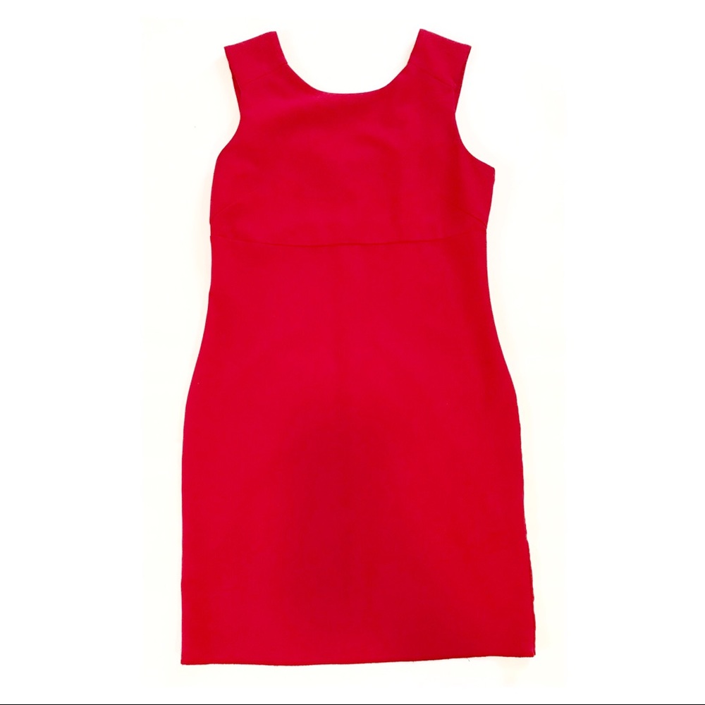 Red Sleeveless Dress